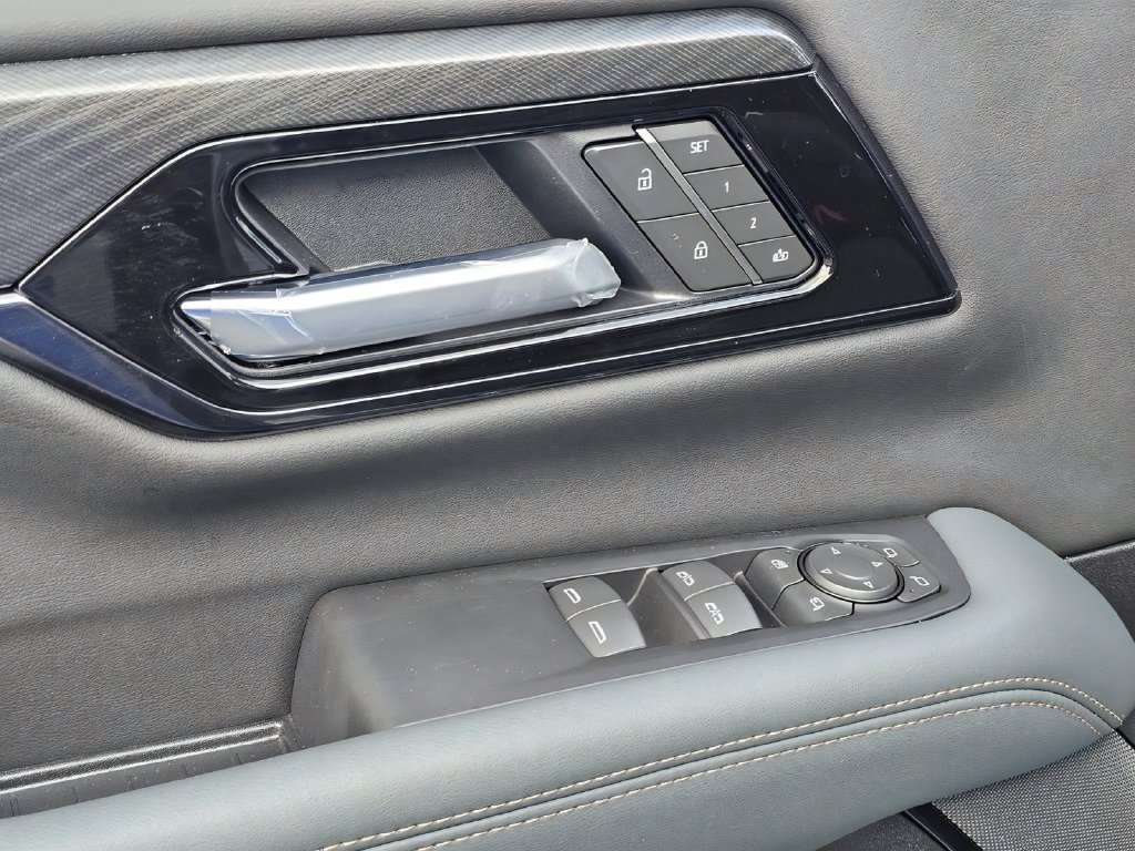 New 2026 Sterling Metallic GMC AT4 image 16