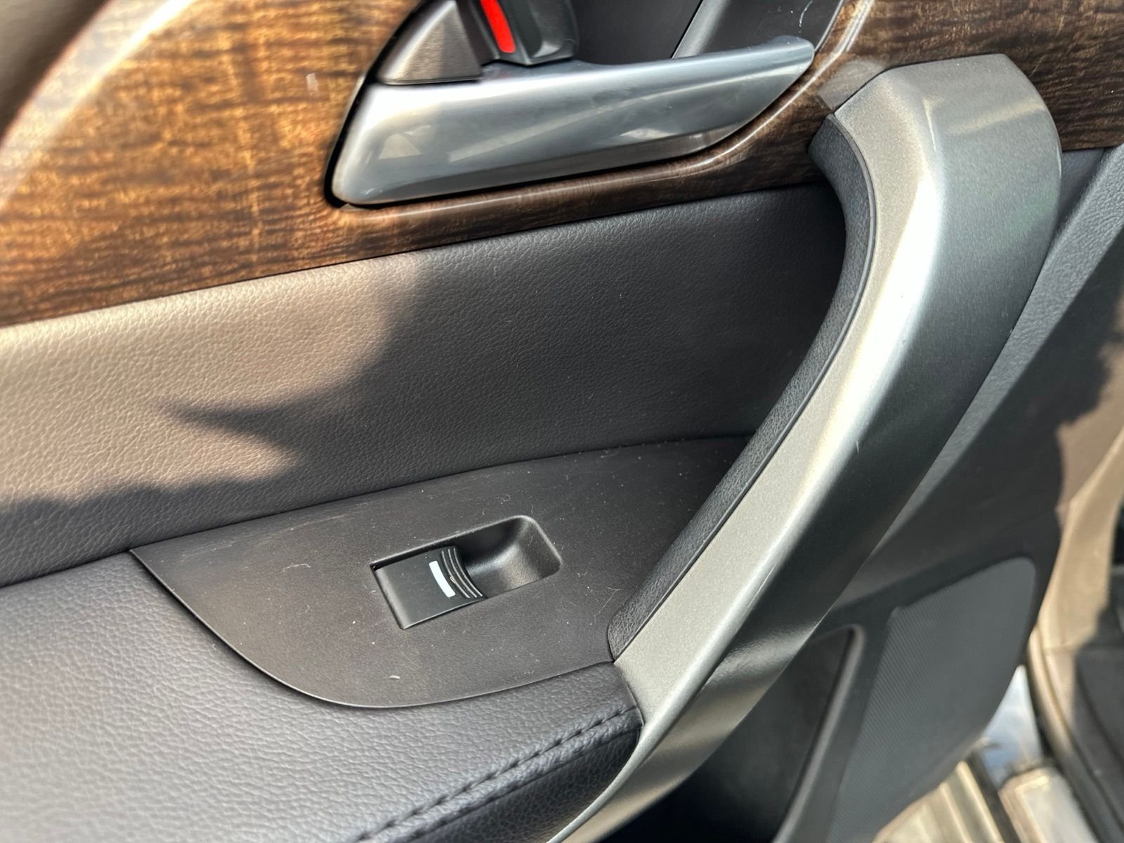 Used 2013 Black Acura Technology image 32