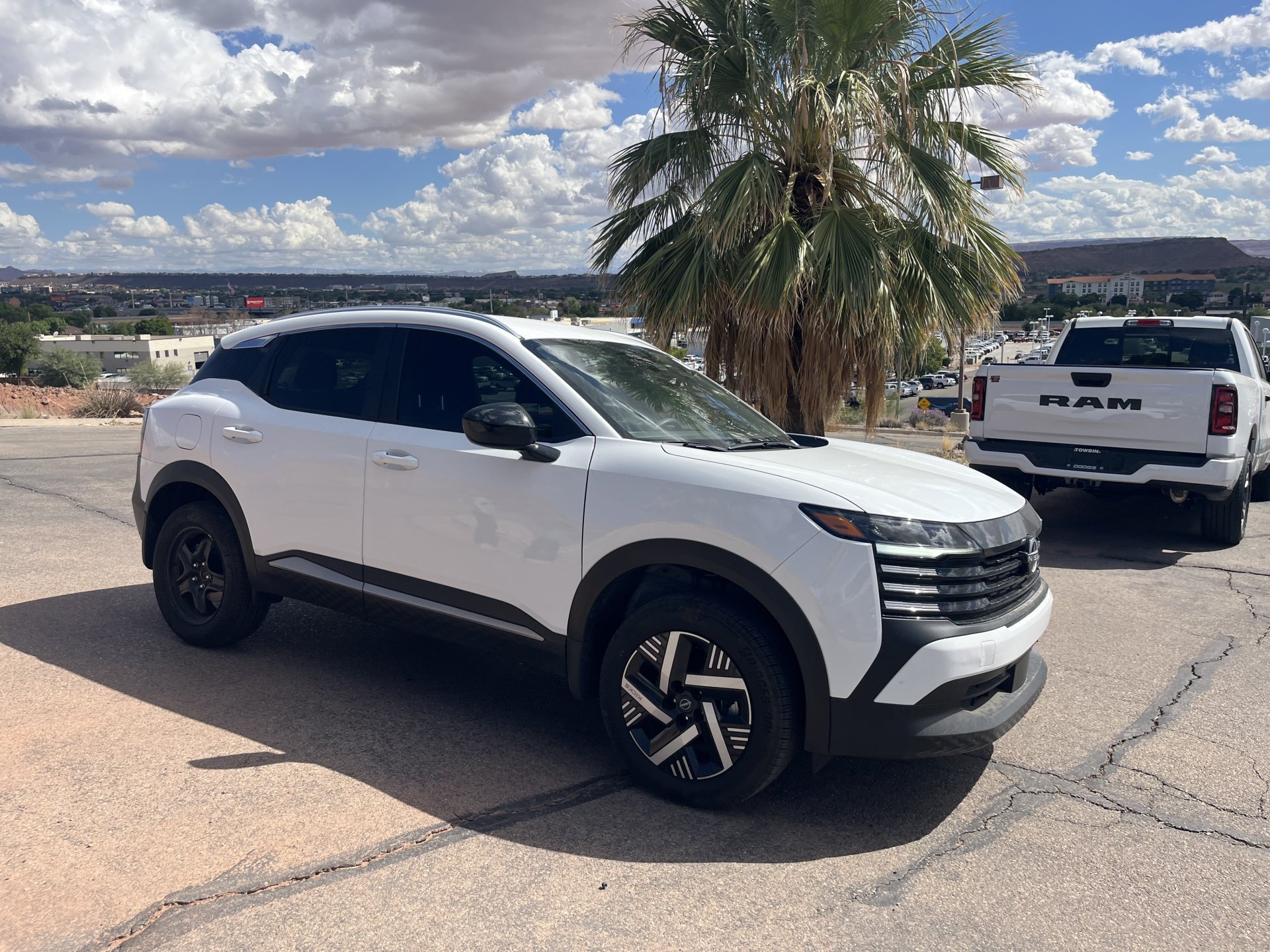 2026 Nissan KICKS SV - Photo 8