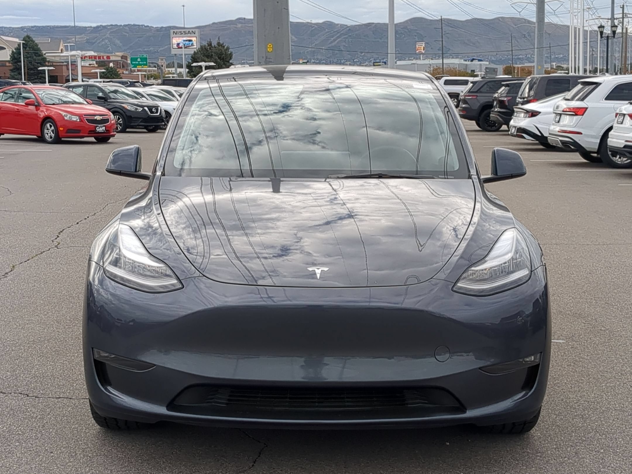 Used 2023  Tesla Long Range image 9