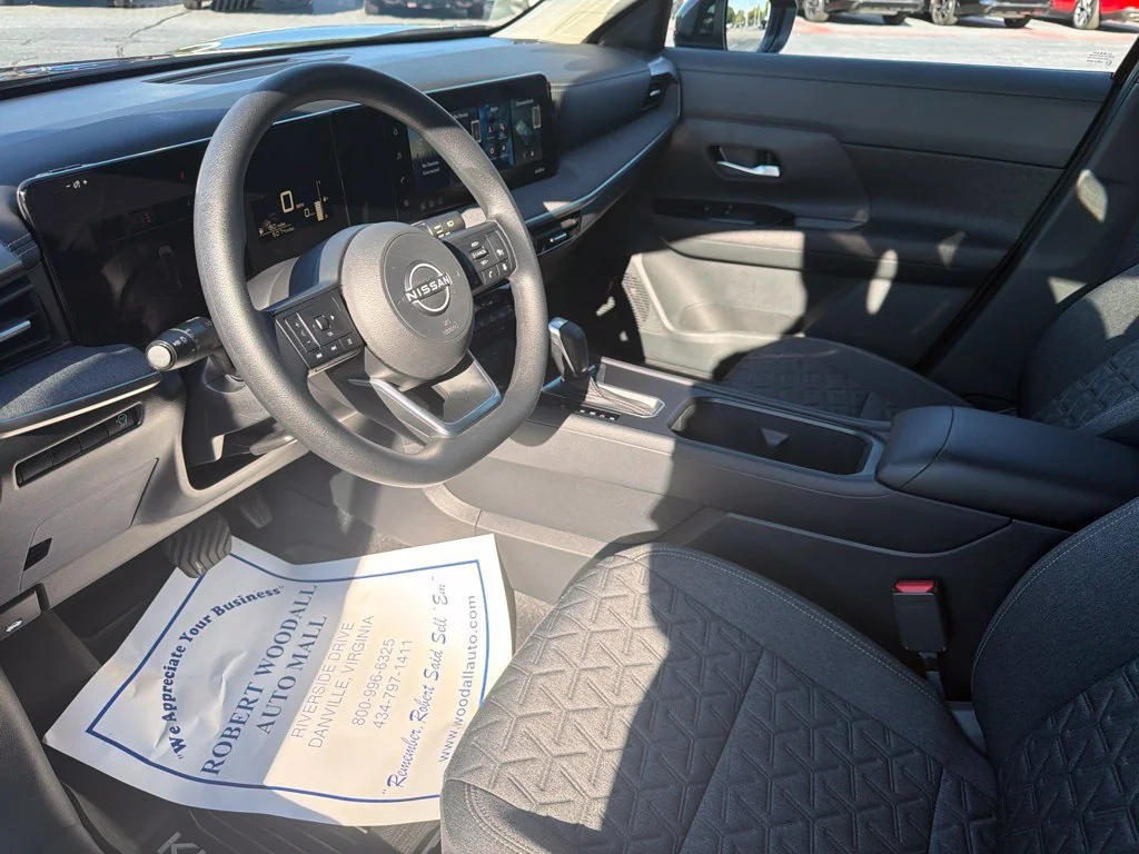 Used 2026 Bronze Nissan SV image 15