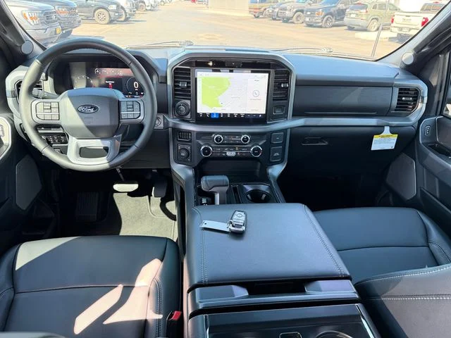 Used 2025 Black Ford XLT image 21