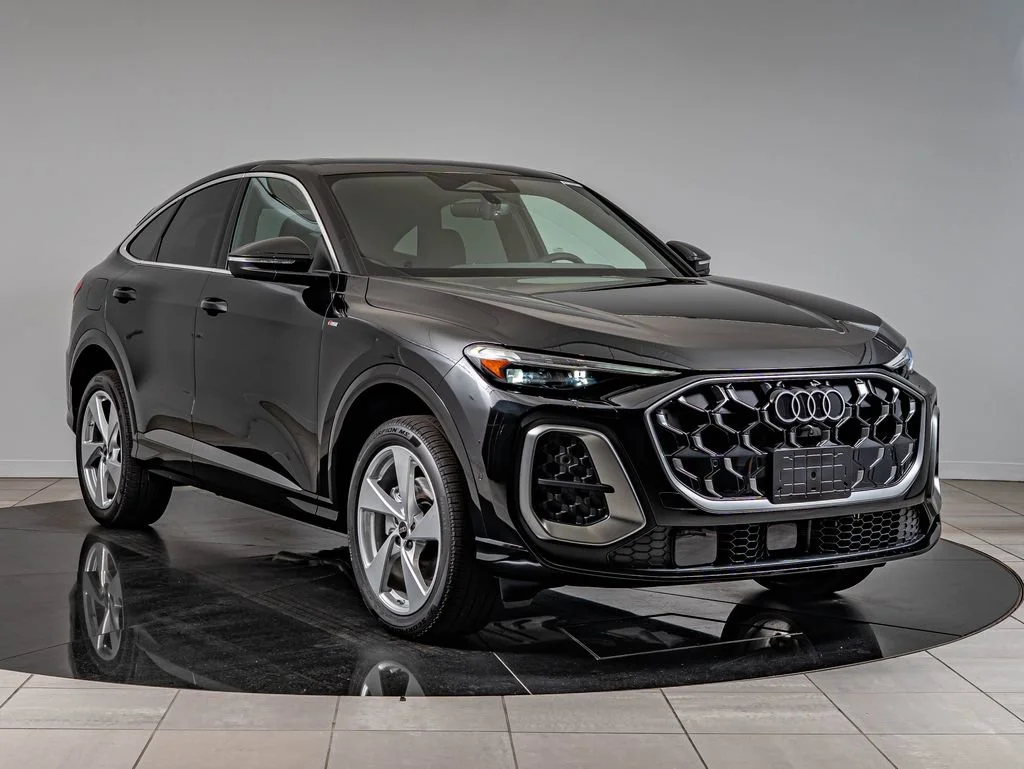 New 2026 Mythos Black Metallic Audi 2.0T Premium Plus image 3