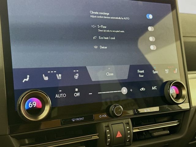 Used 2025 Caviar Lexus 550 Luxury+ image 16