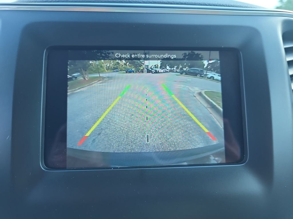 Used 2020 Gray Jeep Latitude Plus image 25