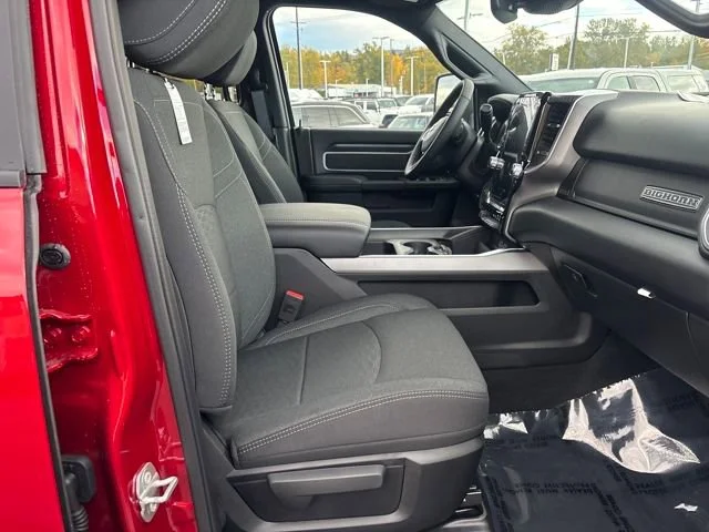 2026 RAM 2500 Big Horn - Photo 9
