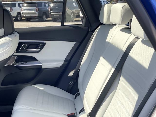 New 2026 Starling Blue Metallic Mercedes-Benz GLC 300 image 42