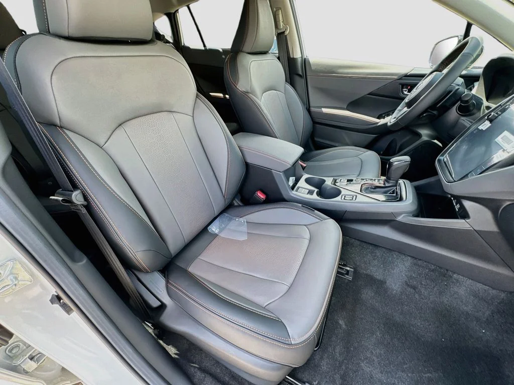 New 2026 White Subaru Limited image 32
