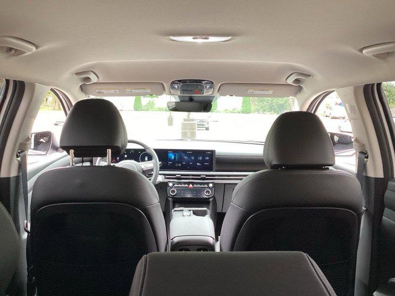 New 2026 White Hyundai SEL Convenience image 25