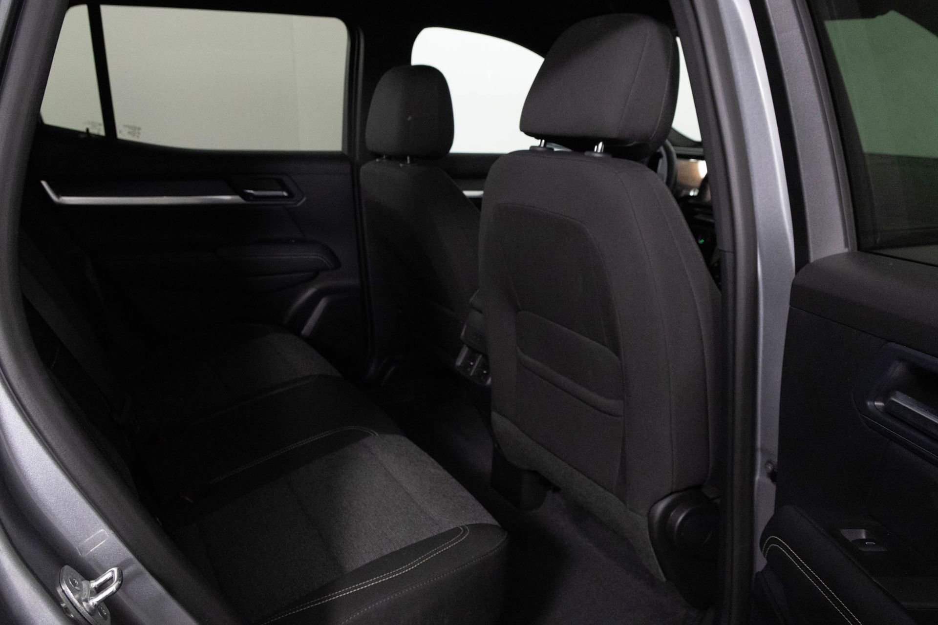 2025 GMC TERRAIN - Image 34