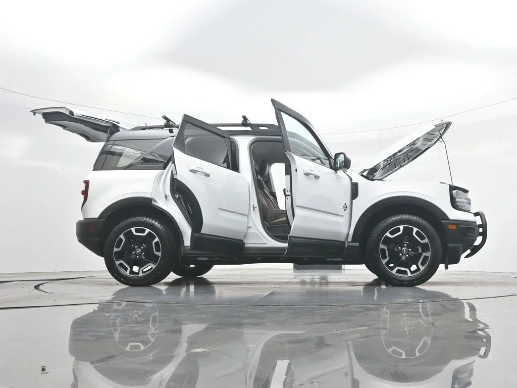 Used 2023 Oxford White Ford Outer Banks image 52