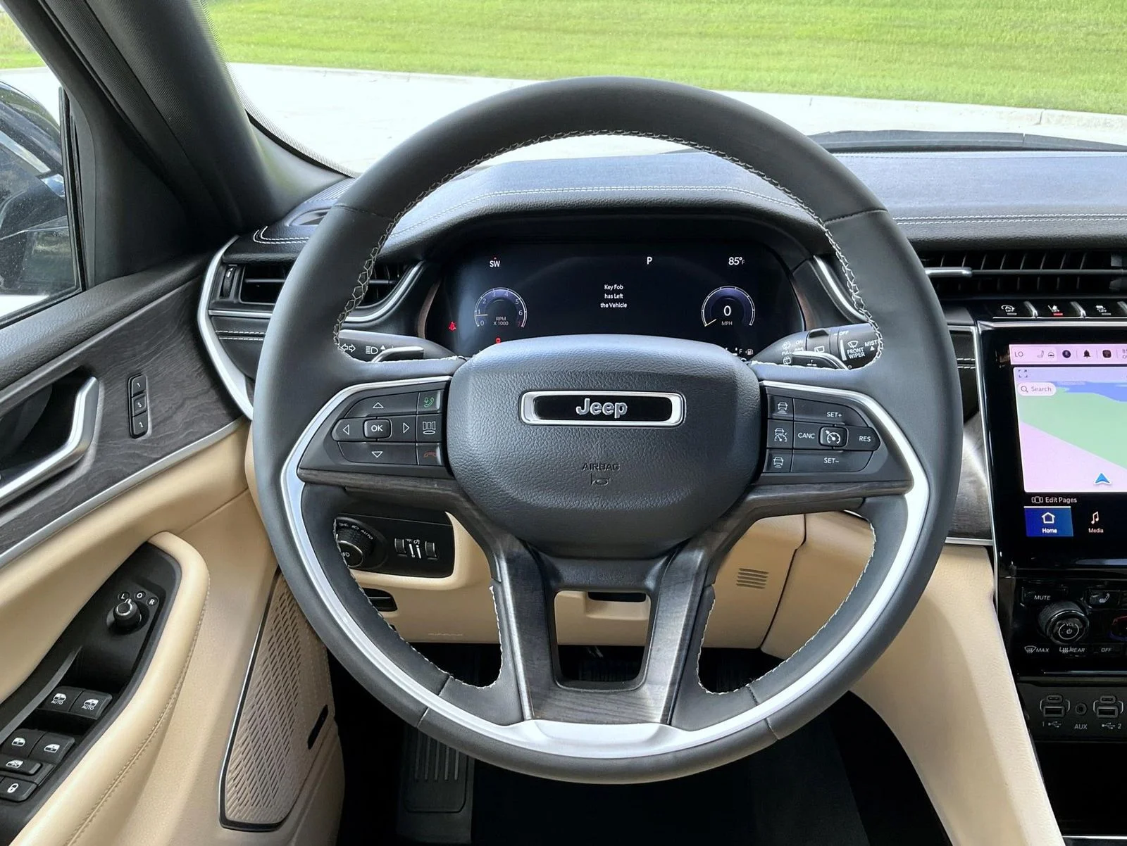 Used 2023 Black Jeep Limited image 11