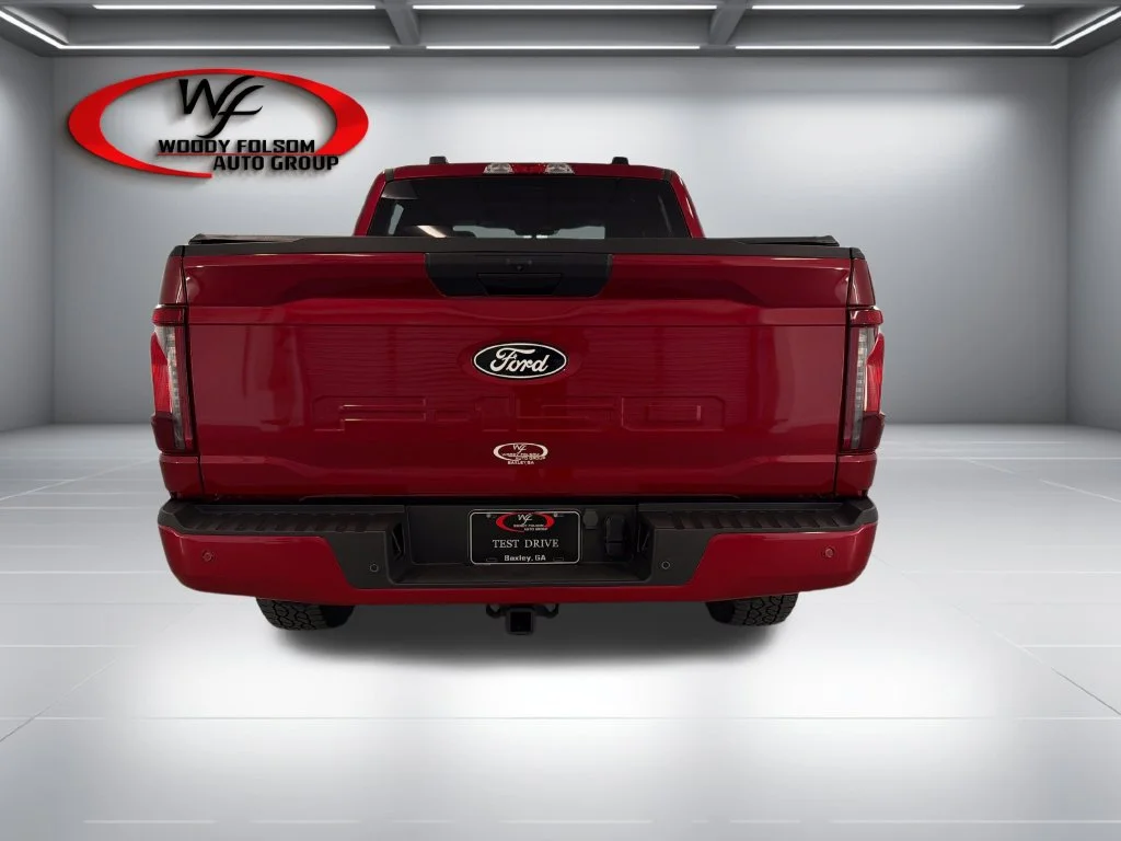 Used 2025 Red Ford XLT image 6