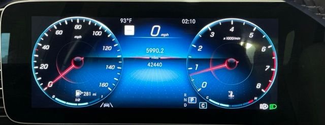 Used 2022 White Mercedes-Benz GLE 350 image 12