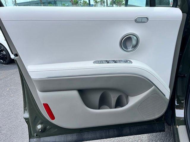 New 2026 Silver Hyundai Blue SEL Premium 7P image 16