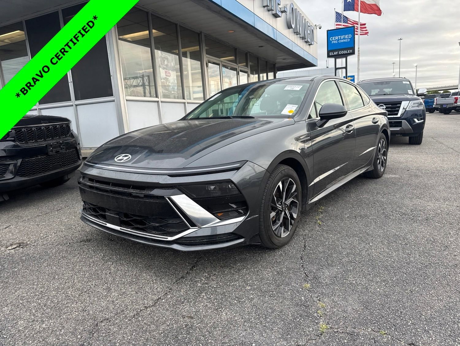 2025 Hyundai Sonata SEL's photo