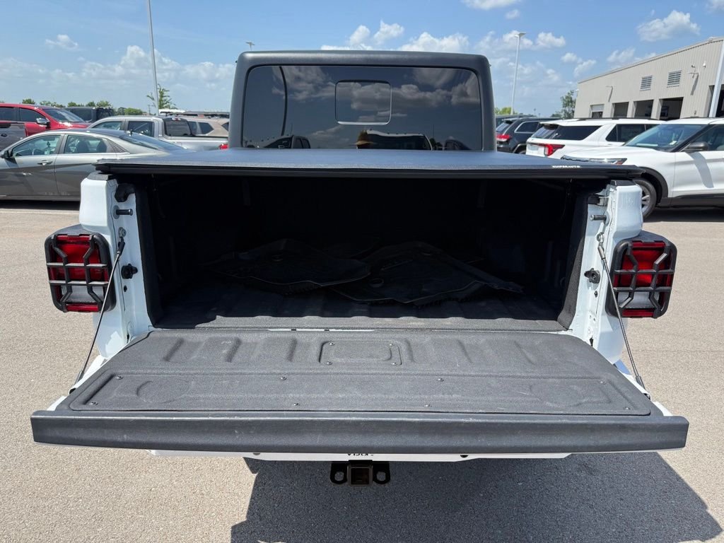 Used 2023 Bright White Clearcoat Jeep Willys image 38