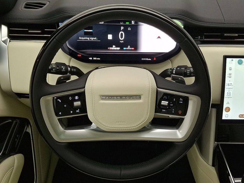 New 2026 Batumi Gold Premium Metallic Land Rover SE image 18