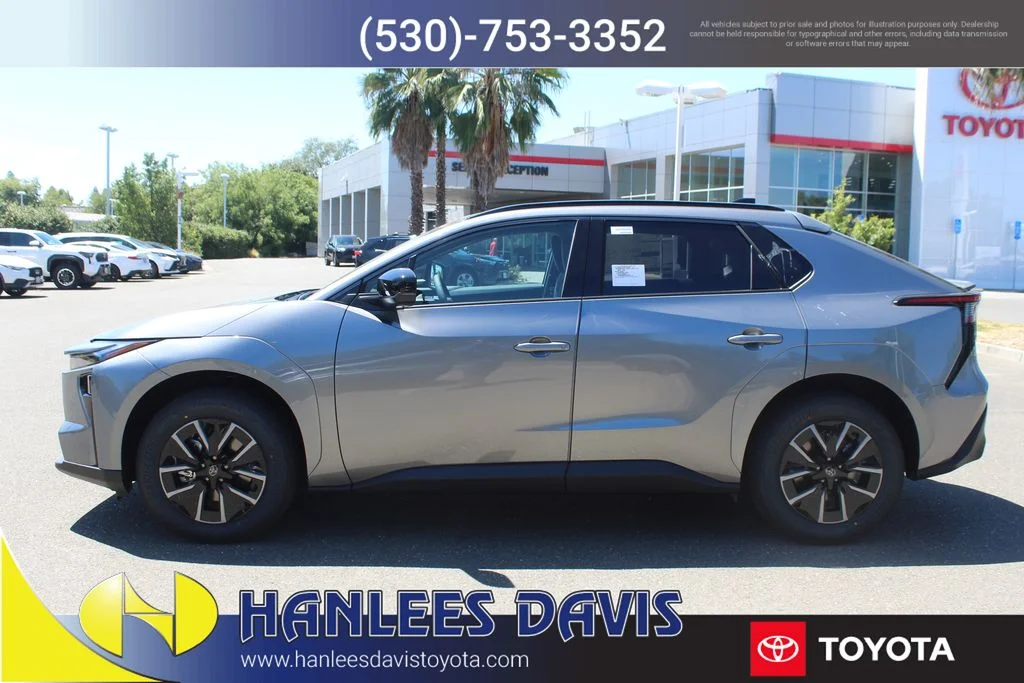 New 2026  Toyota XLE Plus image 2