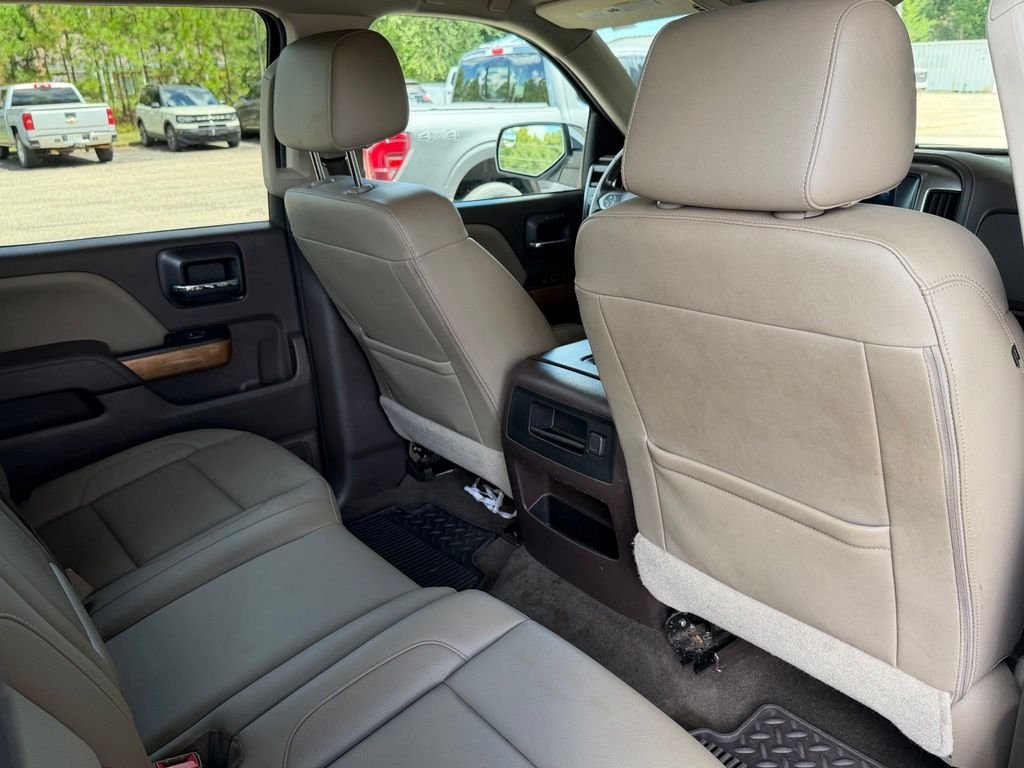 Used 2018 White Chevrolet LTZ image 13
