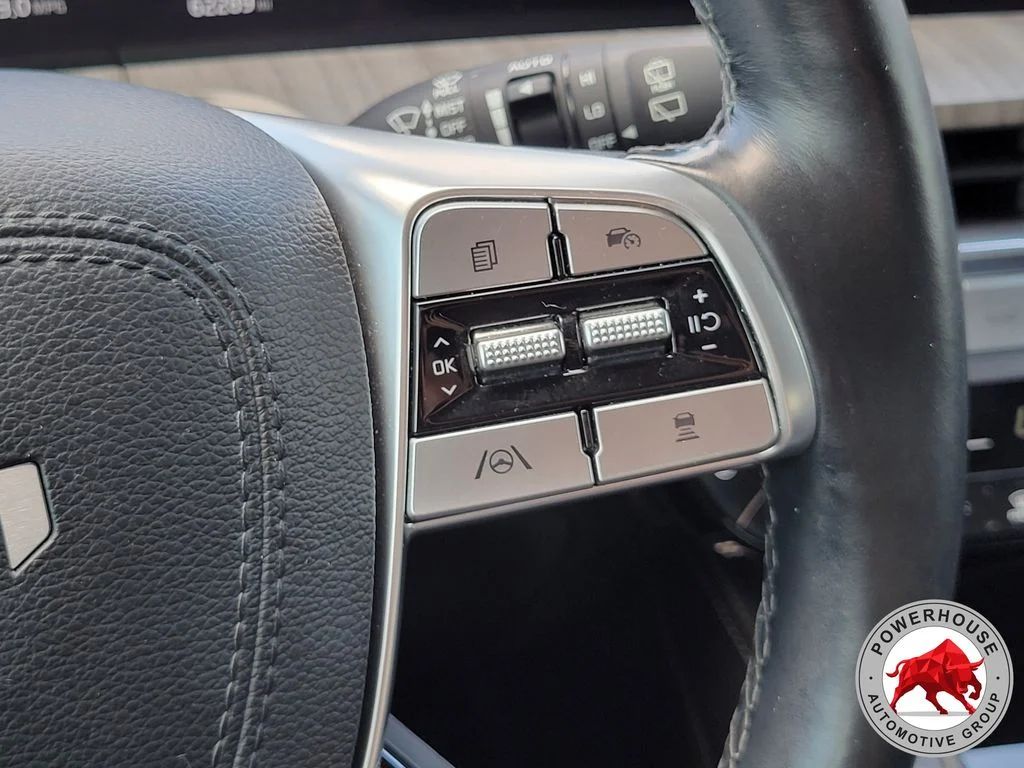Used 2023 Black Kia SX-Prestige image 34
