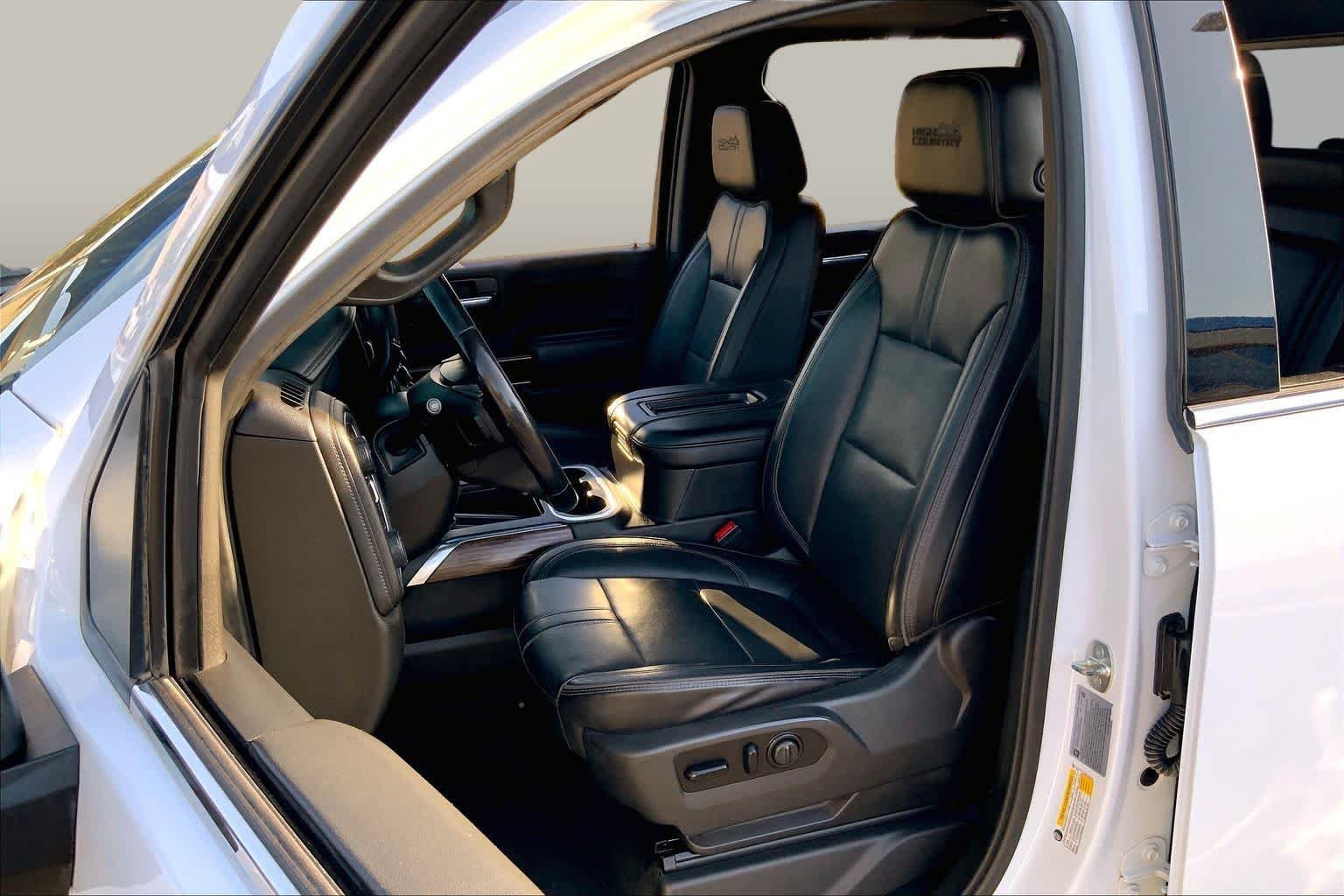 Used 2021 Summit White Chevrolet High Country image 8