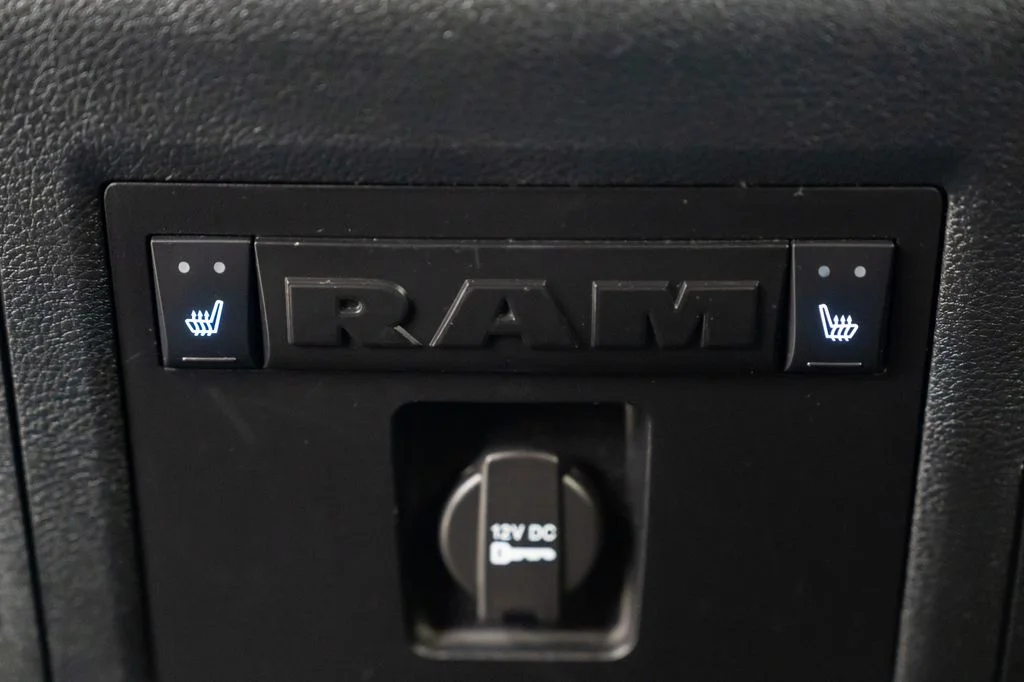Used 2016 Gray Ram Laramie image 9