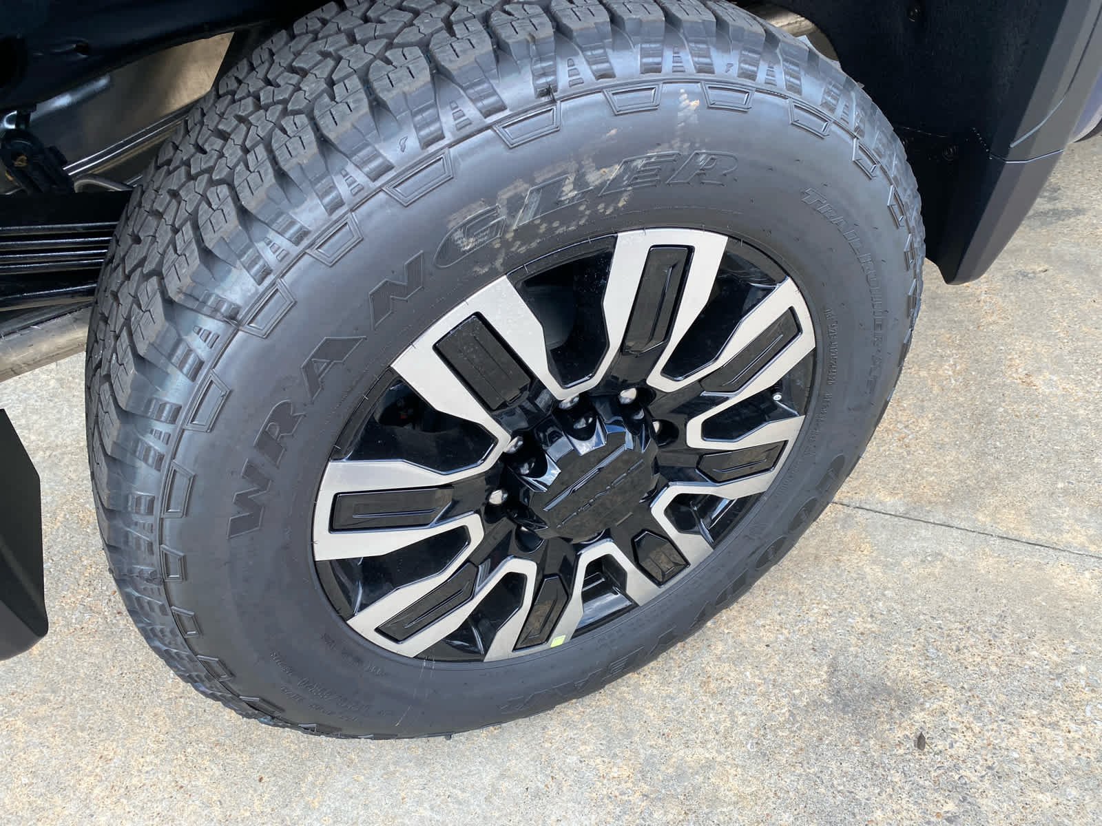 2026 GMC Sierra 2500HD Denali Ultimate - Photo 30