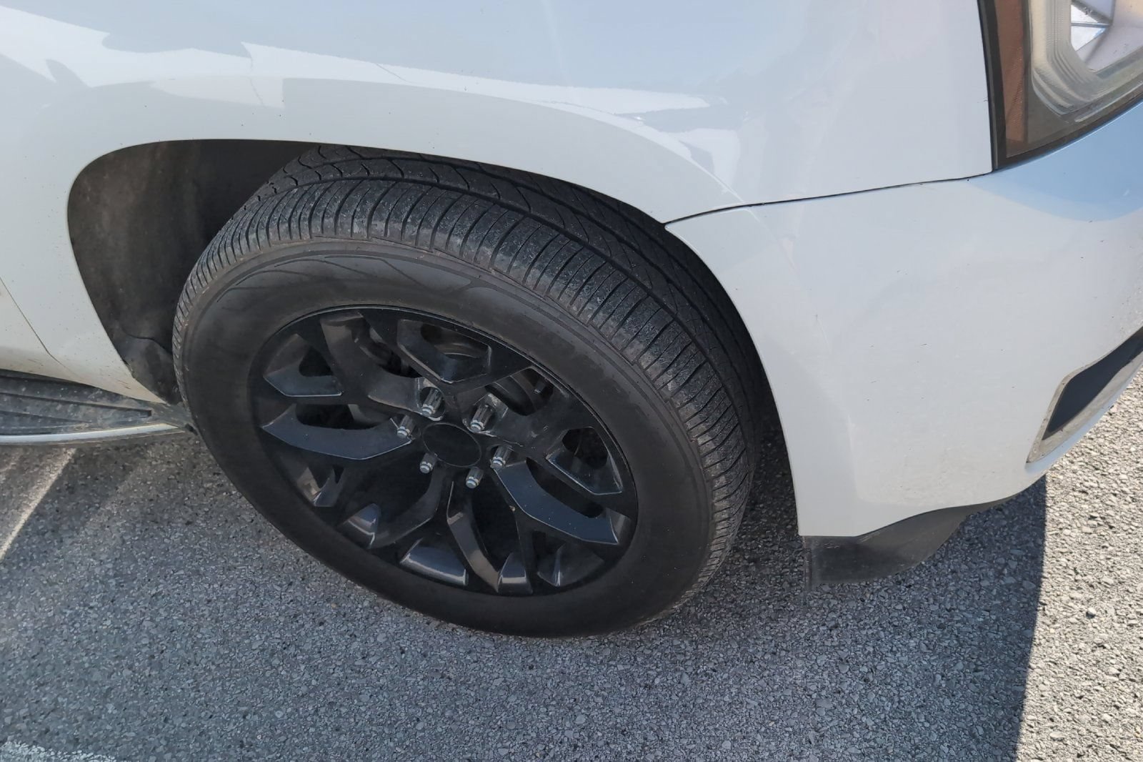 Used 2019 SUMMIT WHITE GMC Denali image 4