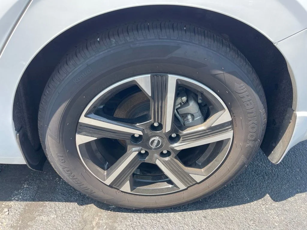 2025 Nissan Sentra SV - Photo 26