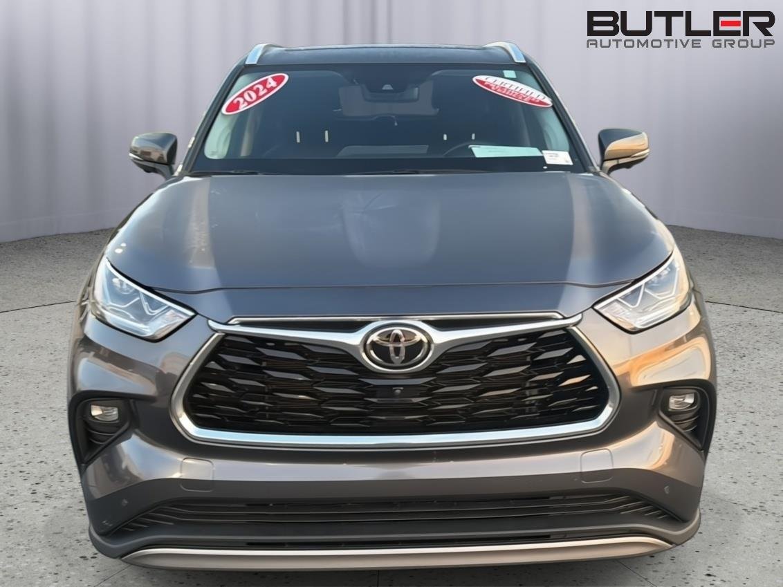 Certified Used 2024 Magnetic Gray Metallic Toyota Platinum image 9