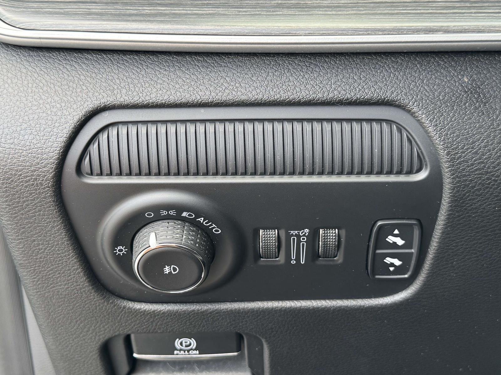 Used 2024 River Rock Jeep Series II image 12