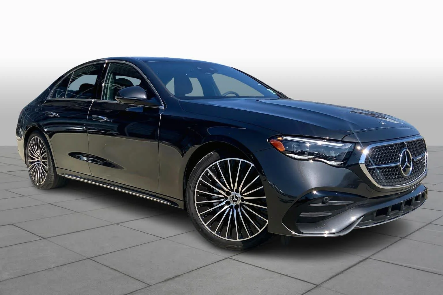 New 2026 Graphite Grey Metallic Mercedes-Benz E 350 image 2