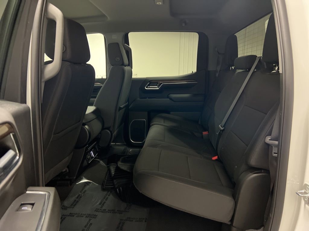2024 Chevrolet Silverado 1500 LT - Photo 12