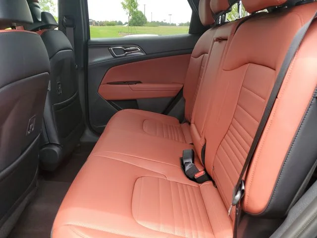 2025 Kia Sportage SX Prestige Hybrid - Photo 8