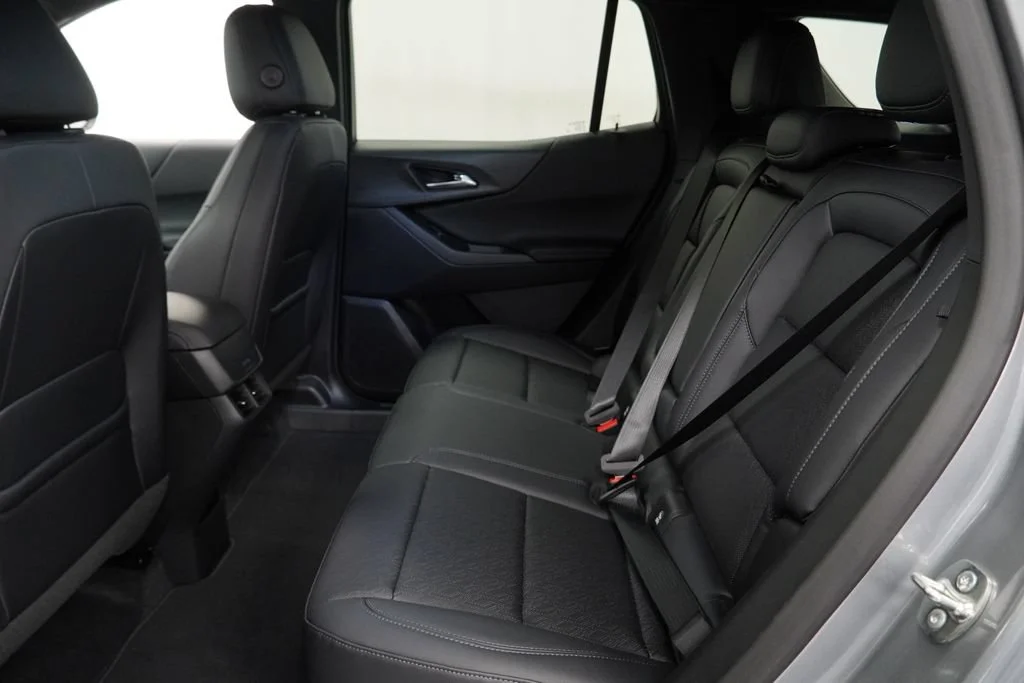 New 2027 Sterling Gray Metallic Chevrolet AWD LT image 11
