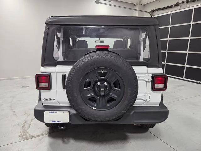 Used 2025 White Jeep Sport image 10