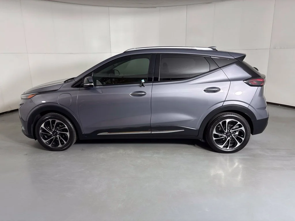 Certified Used 2023 GRAY GHOST METALLIC Chevrolet Premier image 6