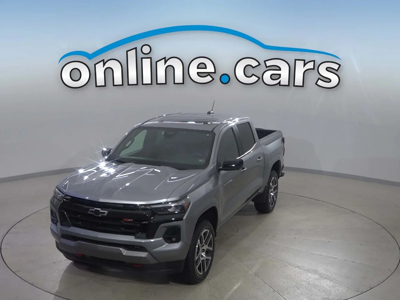 Certified Used 2024 Gray Chevrolet Z71 image 5