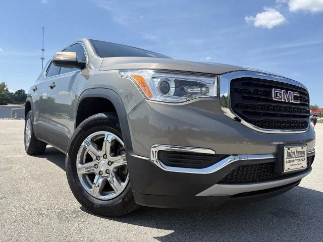 Used 2019 Gray GMC SLE-1 image 15