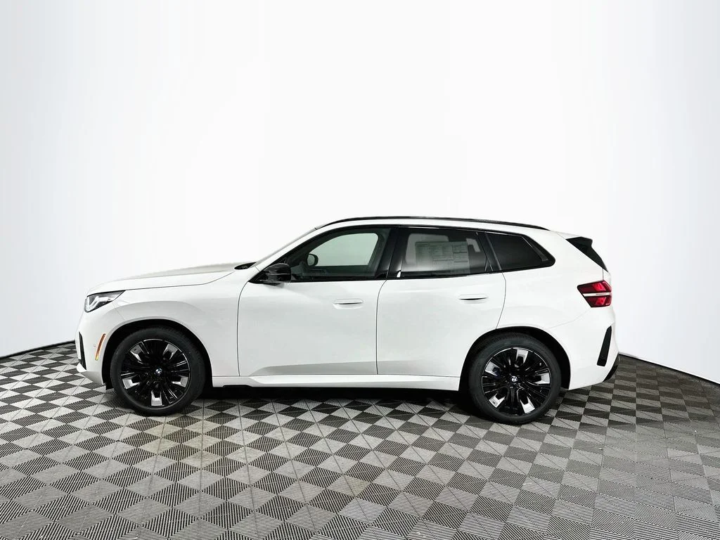 Used 2025 Alpine White BMW M50 xDrive image 8