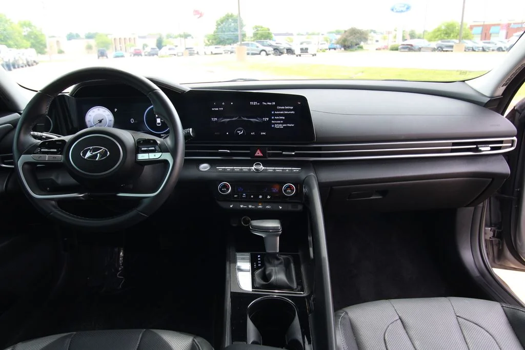 Used 2023 Silver Hyundai Limited image 42
