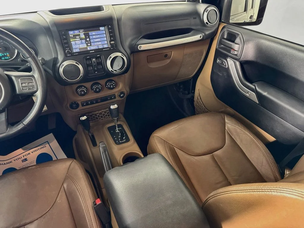 Used 2014 Black Clearcoat Jeep Unlimited Rubicon image 27
