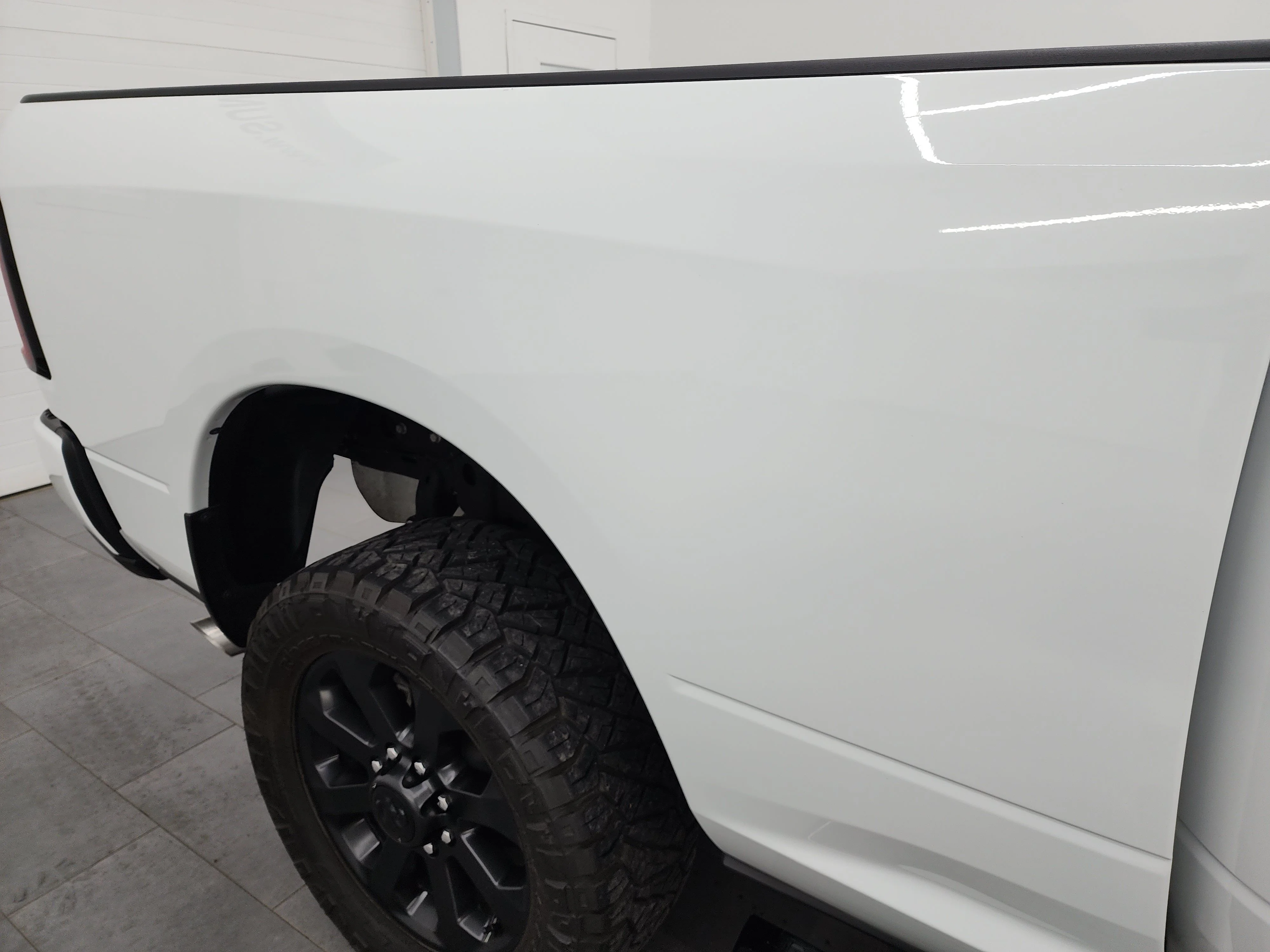 Used 2025 Bright White Clearcoat Ram Big Horn image 28