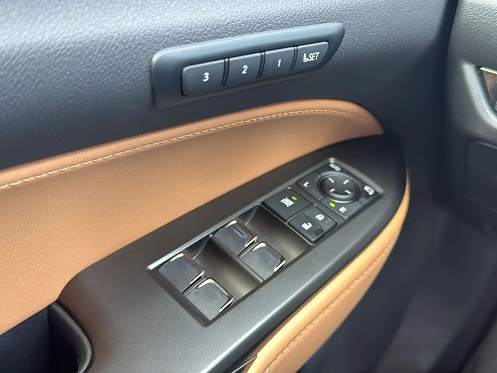 Used 2023 Green Lexus 350 Premium image 26