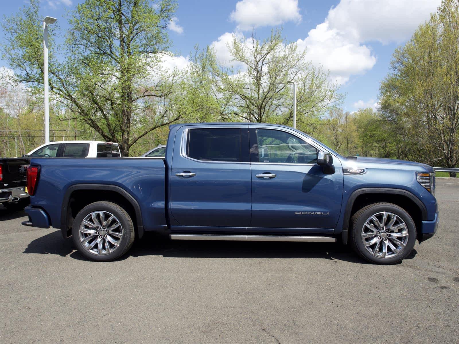 2026 GMC Sierra 1500 Denali - Photo 6