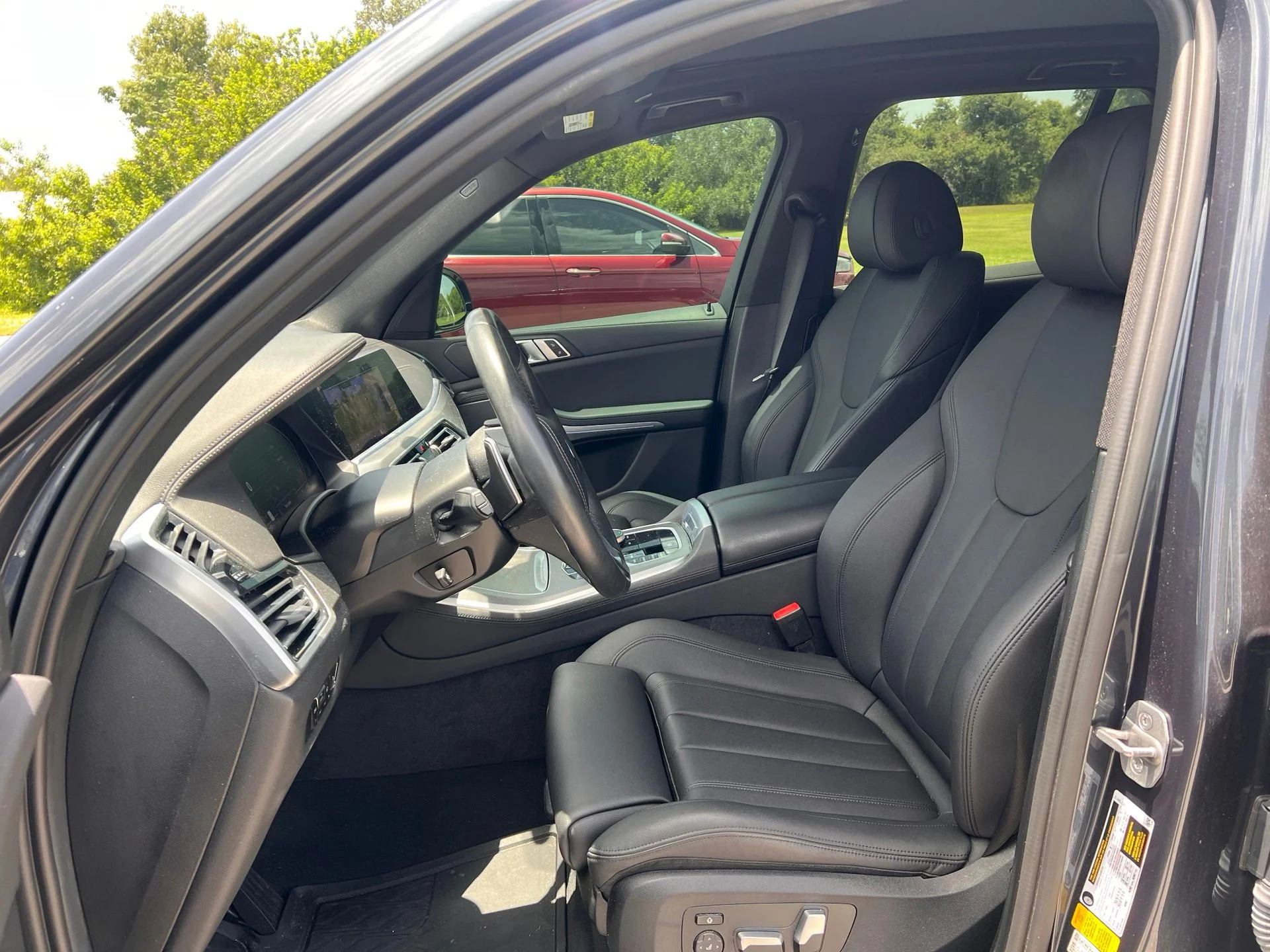 Certified Used 2022 Gray BMW sDrive40i image 7