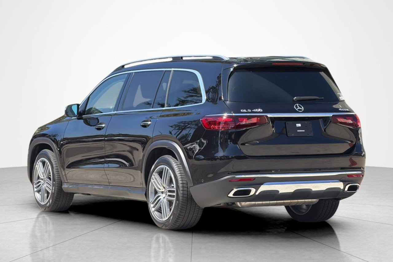 Used 2026 OBSIDIAN BLACK METAL Mercedes-Benz GLS 450 image 3