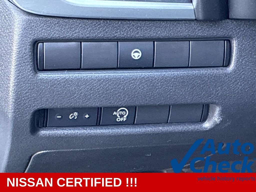 Used 2023 White Nissan SV image 23