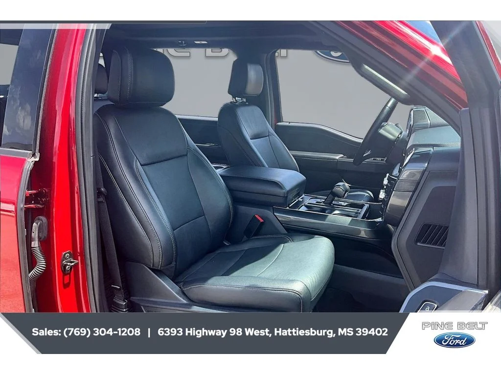 Used 2022 Rapid Red Metallic Tinted Clearcoat Ford XLT image 6